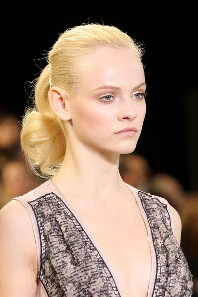 Look 6